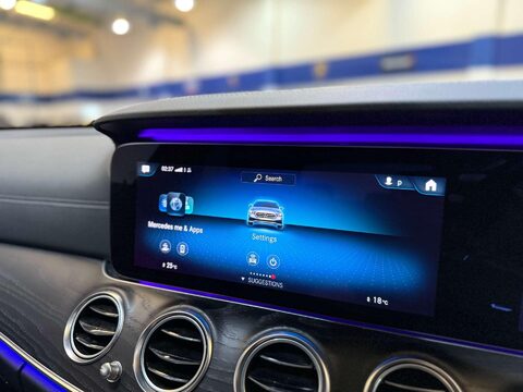 Mercedes-Benz E Class 2.0 E300de 13.5kWh AMG Line Saloon 4dr Diesel Plug-in Hybrid G-Tronic+ Euro 54