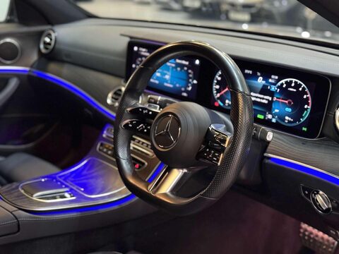 Mercedes-Benz E Class 2.0 E300de 13.5kWh AMG Line Saloon 4dr Diesel Plug-in Hybrid G-Tronic+ Euro 17