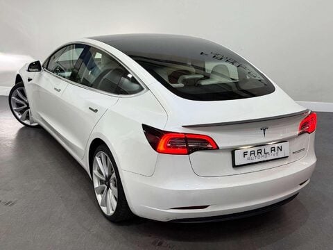 Tesla Model 3 (Dual Motor) Performance Saloon 4dr Electric Auto 4WDE (Performance Upgrade 18