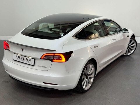 Tesla Model 3 (Dual Motor) Performance Saloon 4dr Electric Auto 4WDE (Performance Upgrade 22