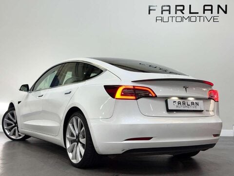 Tesla Model 3 (Dual Motor) Performance Saloon 4dr Electric Auto 4WDE (Performance Upgrade 19