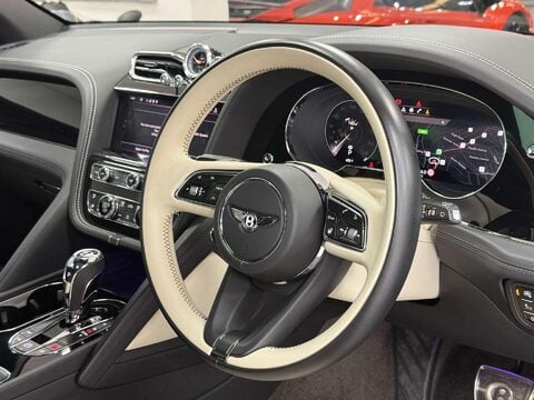 Bentley Bentayga 4.0 V8 Base SUV 5dr Petrol Auto 4WD Euro 6 (s/s) (550 ps) 53