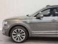 Bentley Bentayga 4.0 V8 Base SUV 5dr Petrol Auto 4WD Euro 6 (s/s) (550 ps) 18
