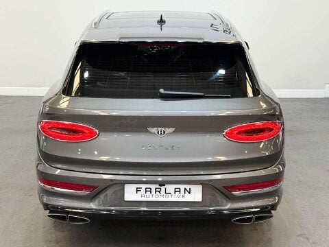 Bentley Bentayga 4.0 V8 Base SUV 5dr Petrol Auto 4WD Euro 6 (s/s) (550 ps) 28