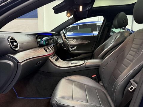 Mercedes-Benz E Class 2.0 E220d AMG Line Night Edition (Premium Plus) Saloon 4dr Diesel G-Tronic+ 36