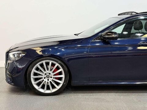Mercedes-Benz E Class 2.0 E220d AMG Line Night Edition (Premium Plus) Saloon 4dr Diesel G-Tronic+ 19