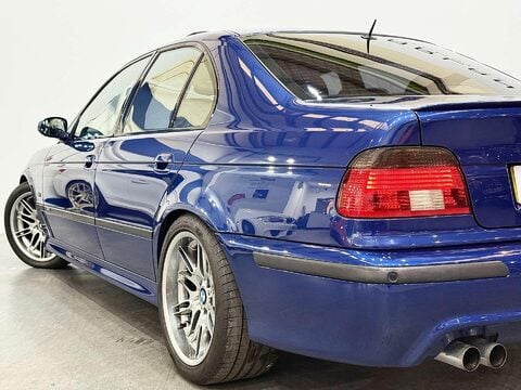 BMW M5 3.5 Saloon 4dr Petrol Manual (286 bhp) 22