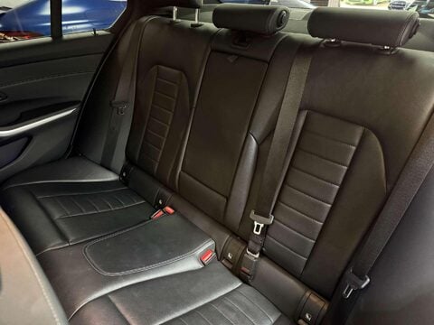 BMW 3 Series 2.0 330e 12kWh M Sport Saloon 4dr Petrol Plug-in Hybrid Auto Euro 6 (s/s) ( 69