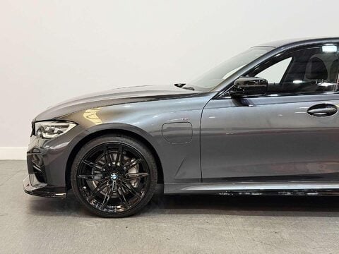 BMW 3 Series 2.0 330e 12kWh M Sport Saloon 4dr Petrol Plug-in Hybrid Auto Euro 6 (s/s) ( 20