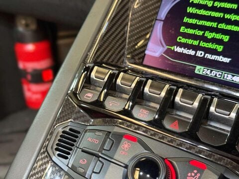 Lamborghini Aventador 6.5 V12 LP 750-4 Superveloce Roadster 2dr Petrol ISR 4WD Euro 6 (750 bhp) 80