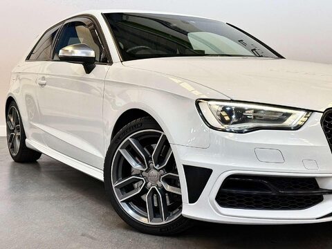 Audi S3 2.0 TFSI Hatchback 3dr Petrol Manual quattro Euro 6 (s/s) (300 ps) 8