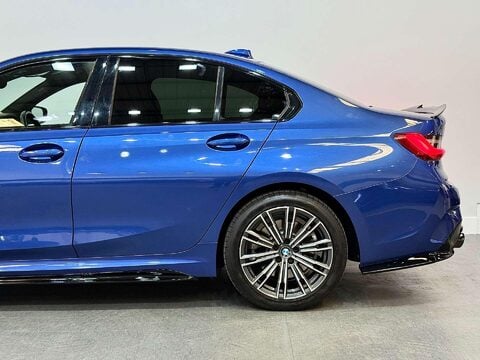 BMW 3 Series 2.0 330e 12kWh M Sport Saloon 4dr Petrol Plug-in Hybrid Auto Euro 6 (s/s) ( 19