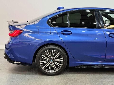 BMW 3 Series 2.0 330e 12kWh M Sport Saloon 4dr Petrol Plug-in Hybrid Auto Euro 6 (s/s) ( 21