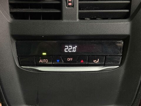 BMW 3 Series 2.0 330e 12kWh M Sport Saloon 4dr Petrol Plug-in Hybrid Auto Euro 6 (s/s) ( 53