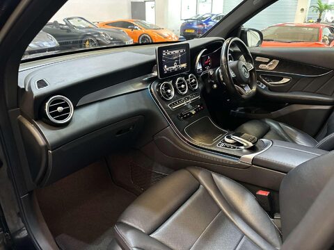 Mercedes-Benz GLC 2.0 GLC250 AMG Line (Premium Plus) SUV 5dr Petrol G-Tronic 4MATIC Euro 6 (s 37