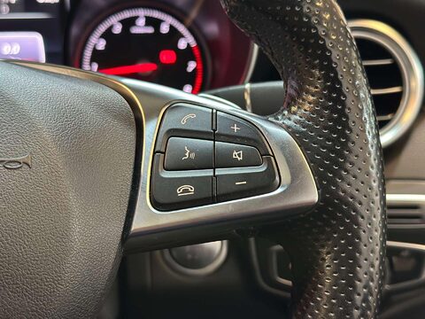 Mercedes-Benz GLC 2.0 GLC250 AMG Line (Premium Plus) SUV 5dr Petrol G-Tronic 4MATIC Euro 6 (s 33