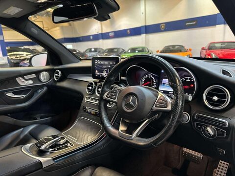 Mercedes-Benz GLC 2.0 GLC250 AMG Line (Premium Plus) SUV 5dr Petrol G-Tronic 4MATIC Euro 6 (s 43
