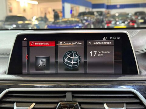 BMW 7 Series 3.0 740Ld M Sport Saloon 4dr Diesel Auto xDrive Euro 6 (s/s) (320 ps) 50
