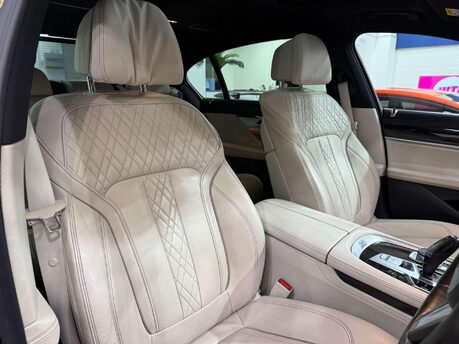 BMW 7 Series 3.0 740Ld M Sport Saloon 4dr Diesel Auto xDrive Euro 6 (s/s) (320 ps) 