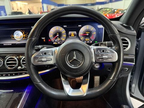 Mercedes-Benz S Class 2.9 S350Ld AMG Line Saloon 4dr Diesel G-Tronic+ Euro 6 (s/s) (286 ps) 32