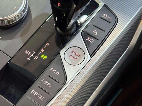BMW 3 Series 2.0 330e 12kWh M Sport Saloon 4dr Petrol Plug-in Hybrid Auto Euro 6 (s/s) ( 49