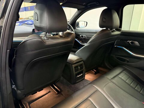 BMW 3 Series 2.0 330e 12kWh M Sport Saloon 4dr Petrol Plug-in Hybrid Auto Euro 6 (s/s) ( 40