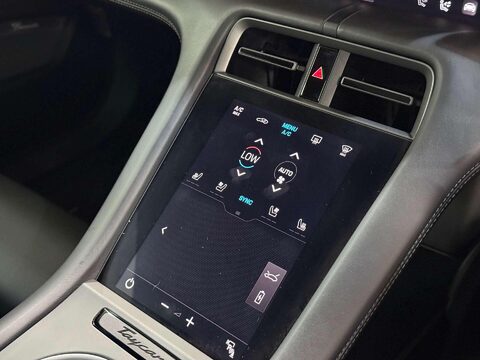 Porsche Taycan Performance Plus 93.4kWh Turbo S Saloon 4dr Electric Auto 4WD (11kW Charger 65