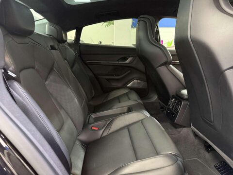 Porsche Taycan Performance Plus 93.4kWh Turbo S Saloon 4dr Electric Auto 4WD (11kW Charger 40
