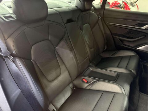 Porsche Taycan Performance Plus 93.4kWh Turbo S Saloon 4dr Electric Auto 4WD (11kW Charger 41