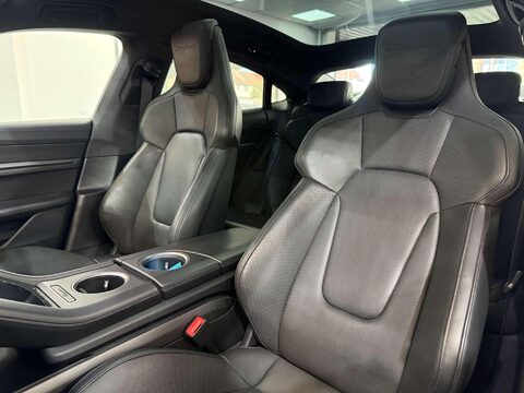 Porsche Taycan Performance Plus 93.4kWh Turbo S Saloon 4dr Electric Auto 4WD (11kW Charger 33