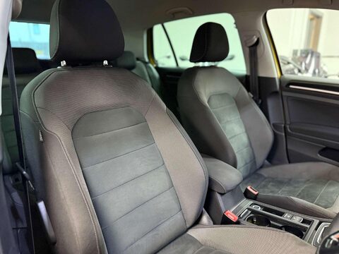 Volkswagen Golf 2.0 TDI GT Hatchback 5dr Diesel DSG Euro 6 (s/s) (150 ps) 6
