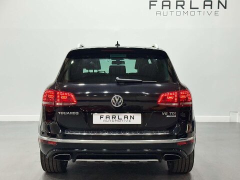 Volkswagen Touareg 3.0 TDI V6 BlueMotion Tech R-Line SUV 5dr Diesel Tiptronic 4WD Euro 6 (s/s) 27