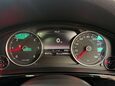 Volkswagen Touareg 3.0 TDI V6 BlueMotion Tech R-Line SUV 5dr Diesel Tiptronic 4WD Euro 6 (s/s) 43