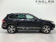 Volkswagen Touareg 3.0 TDI V6 BlueMotion Tech R-Line SUV 5dr Diesel Tiptronic 4WD Euro 6 (s/s) 18