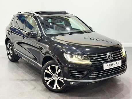 Volkswagen Touareg 3.0 TDI V6 BlueMotion Tech R-Line SUV 5dr Diesel Tiptronic 4WD Euro 6 (s/s) 
