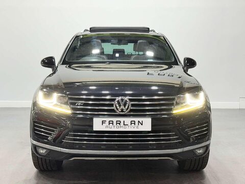 Volkswagen Touareg 3.0 TDI V6 BlueMotion Tech R-Line SUV 5dr Diesel Tiptronic 4WD Euro 6 (s/s) 12