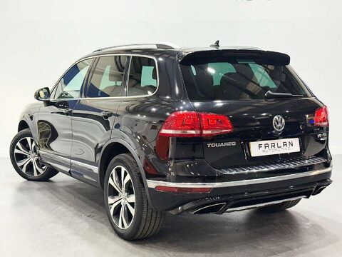 Volkswagen Touareg 3.0 TDI V6 BlueMotion Tech R-Line SUV 5dr Diesel Tiptronic 4WD Euro 6 (s/s) 28