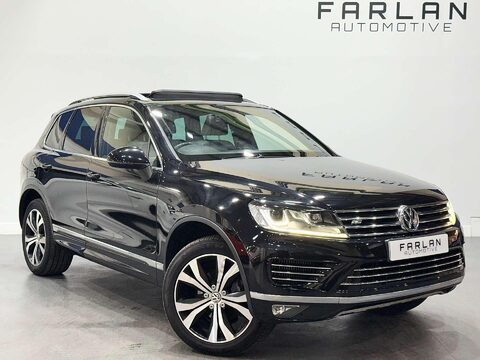 Volkswagen Touareg 3.0 TDI V6 BlueMotion Tech R-Line SUV 5dr Diesel Tiptronic 4WD Euro 6 (s/s) 1