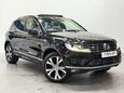 Volkswagen Touareg 3.0 TDI V6 BlueMotion Tech R-Line SUV 5dr Diesel Tiptronic 4WD Euro 6 (s/s) 9