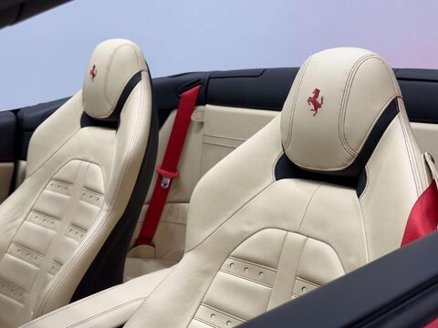Ferrari California 3.8 V8 T Convertible 2dr Petrol F1 DCT Euro 6 (s/s) (560 ps) 49