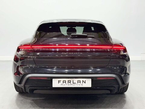 Porsche Taycan Performance Plus 93.4kWh GTS Sport Turismo 5dr Electric Auto 4WD (11kW Char 28