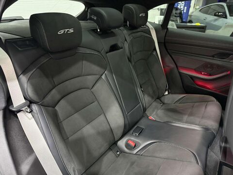 Porsche Taycan Performance Plus 93.4kWh GTS Sport Turismo 5dr Electric Auto 4WD (11kW Char 49