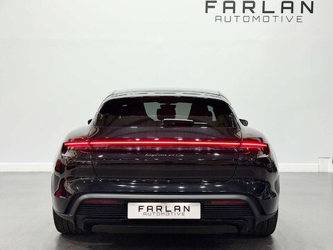 Porsche Taycan Performance Plus 93.4kWh GTS Sport Turismo 5dr Electric Auto 4WD (11kW Char 26