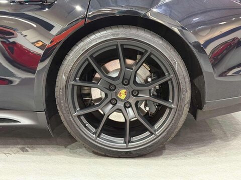 Porsche Taycan Performance Plus 93.4kWh GTS Sport Turismo 5dr Electric Auto 4WD (11kW Char 77