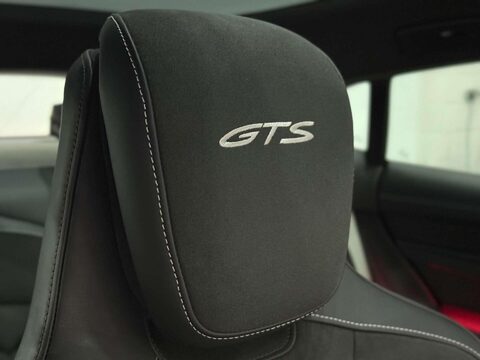 Porsche Taycan Performance Plus 93.4kWh GTS Sport Turismo 5dr Electric Auto 4WD (11kW Char 43