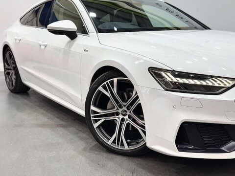 Audi A7 2.0 TDI 40 S line Sportback 5dr Diesel S Tronic Euro 6 (s/s) (204 ps) 61