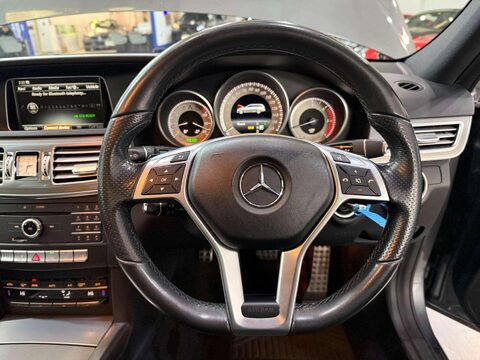 Mercedes-Benz E Class 3.0 E350 V6 BlueTEC AMG Night Edition (Premium) Estate 5dr Diesel G-Tronic+ 33