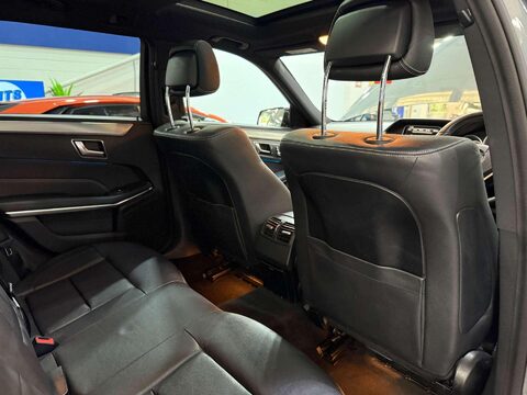 Mercedes-Benz E Class 3.0 E350 V6 BlueTEC AMG Night Edition (Premium) Estate 5dr Diesel G-Tronic+ 53