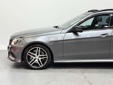 Mercedes-Benz E Class 3.0 E350 V6 BlueTEC AMG Night Edition (Premium) Estate 5dr Diesel G-Tronic+ 19