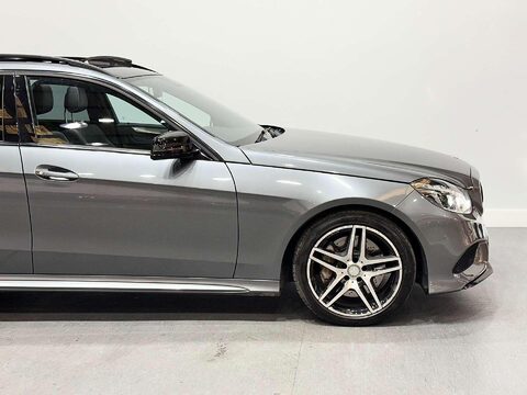 Mercedes-Benz E Class 3.0 E350 V6 BlueTEC AMG Night Edition (Premium) Estate 5dr Diesel G-Tronic+ 17